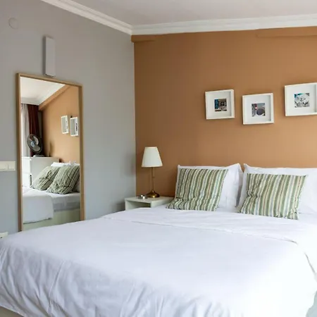 Modern Galata 4*