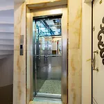 Modern Galata 4*