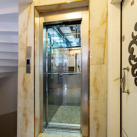 Modern Galata 4*