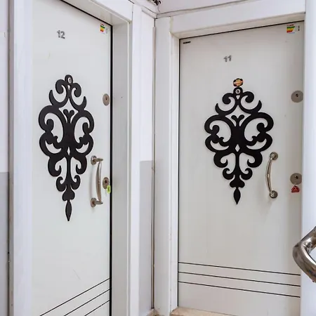 Modern Galata 4*